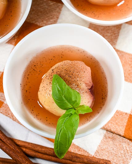 Vanilla Poached Peaches