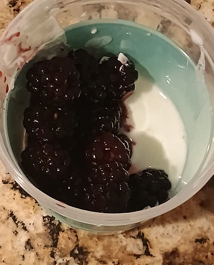 Yogurt Berries & Chia Seeds