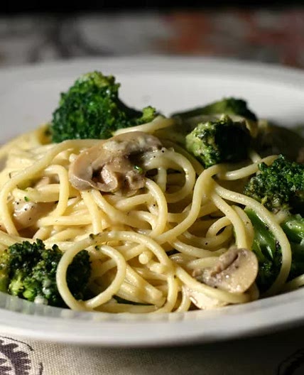 Creamy Truffle Mushroom Parmesan Fettuccine