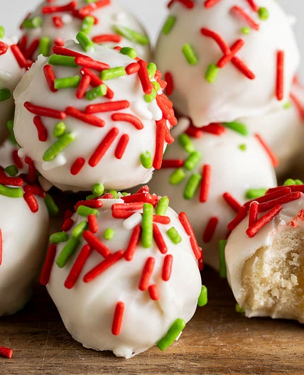 3-Ingredient Sugar Cookie Truffles