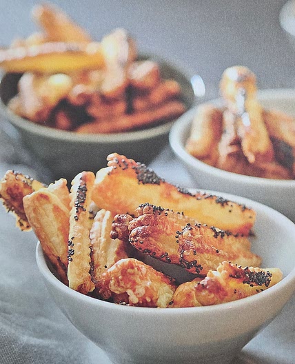 Allumettes parmesan et pavot
