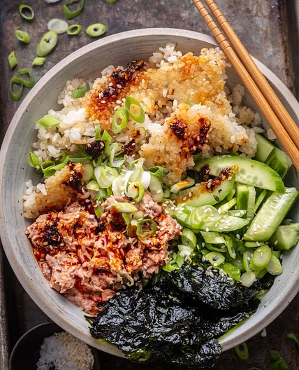 Spicy tuna bowl