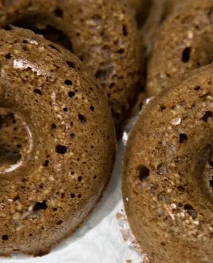 Keto Pumpkin Pie Spice Doughnuts