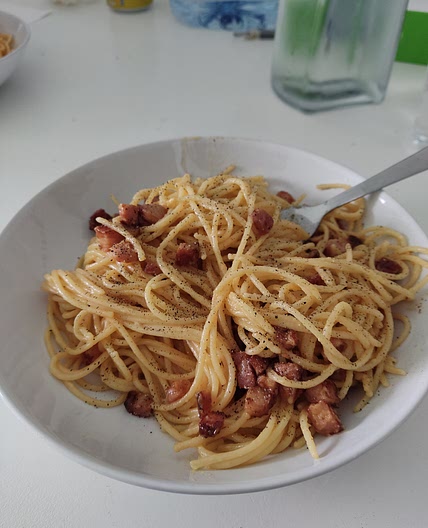 Espaguetis carbonara (receta original)