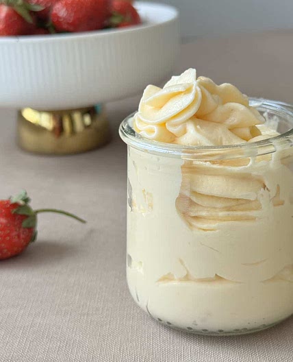 Cream Mousseline