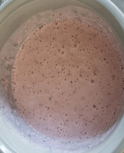 Strawberry yoghurt