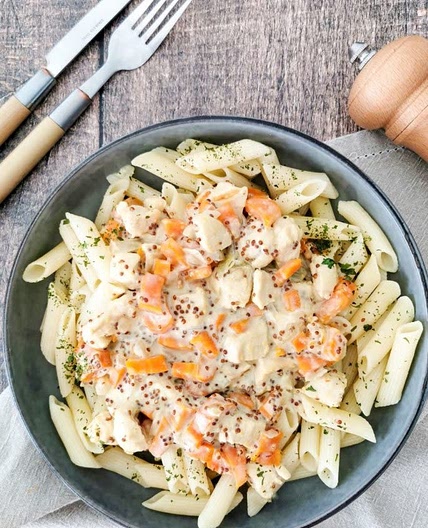 Pâtes carottes sauce moutarde