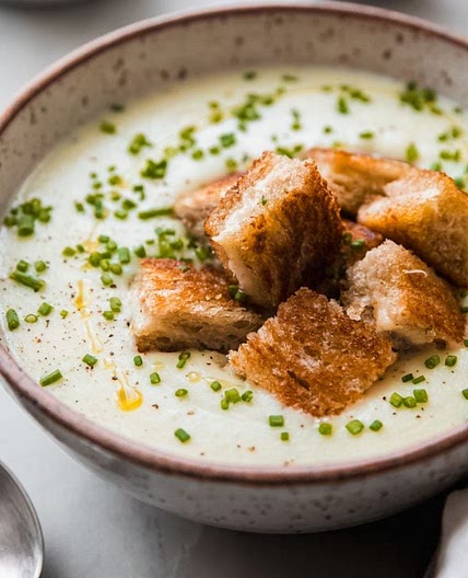Roasted Garlic Potato Soup