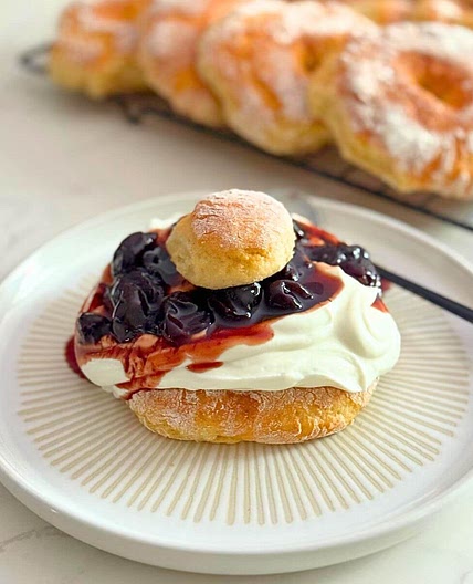 Baked Papanasi (The Romanian Cheese Danish)