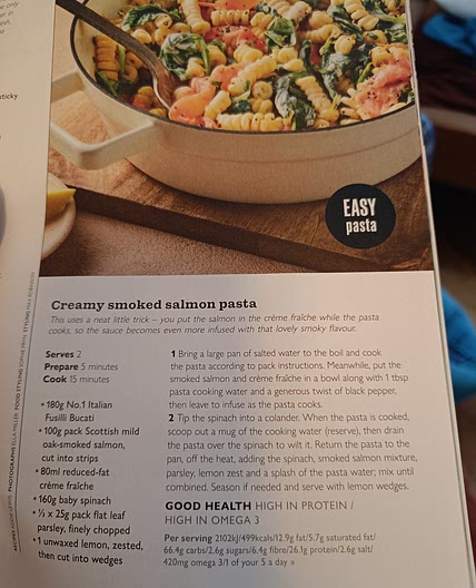 Smoked salmon pasta
