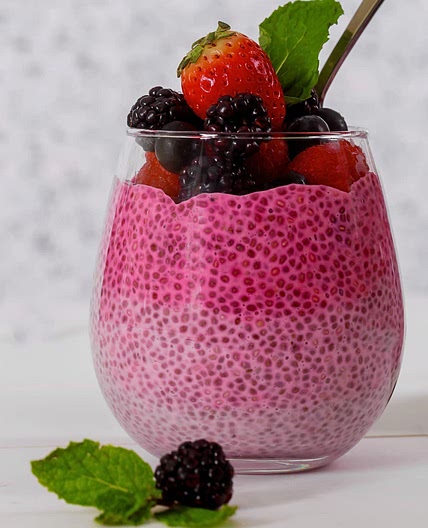 High-Protein Berry Chia Pudding with Yogurt