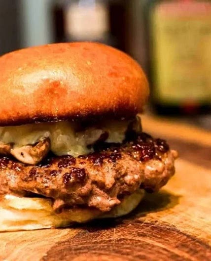 Dairy Queen Mushroom Swiss Burger Recipe