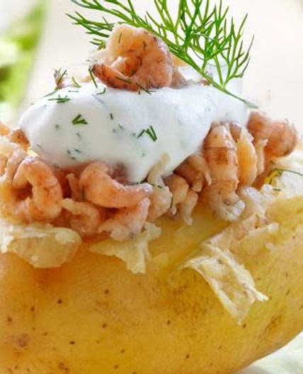 gevulde-aardappel-met-garnalen-en-dille