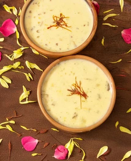 Sabudana Kheer (Sabudana Payasam)