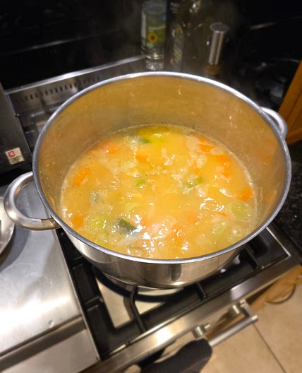 Chicken lentil soup