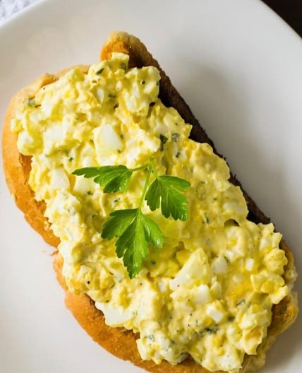 Breakfast Egg Salad