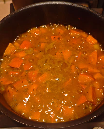 My aunt's pumpkin & garlic soup