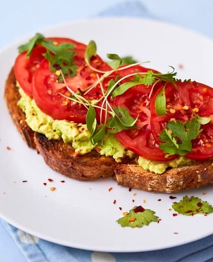 Tomato & Avo on Toast
