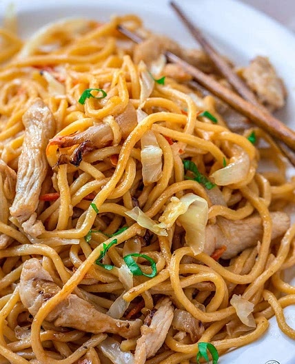 Chicken Lo Mein