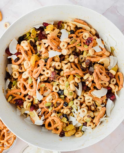 Cheerio Trail Mix