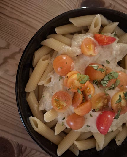 Mac and Cauli-Cheese