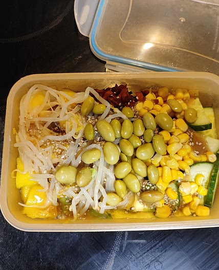 Superfood-Bowl im Japanstil