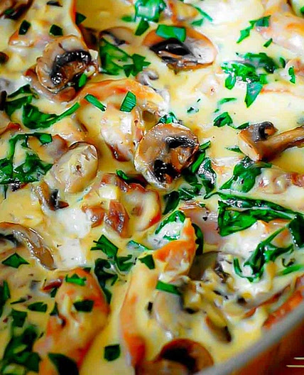 Chicken and Spinach in Creamy Parmesan Mushroom Sauce