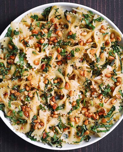 Basil Pasta with Lemon Garlic Butter Sauce