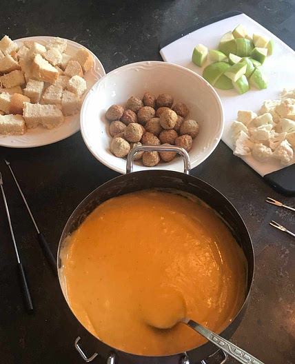 Beer Cheese Fondue