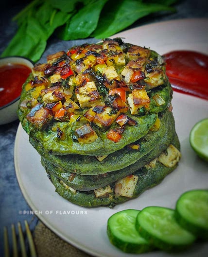Healthy Oatmeal Spinach Pancake With Spicy Tofu