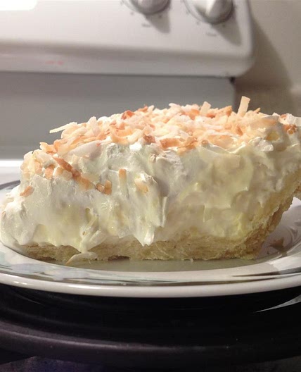 Easy Coconut Cream Pie