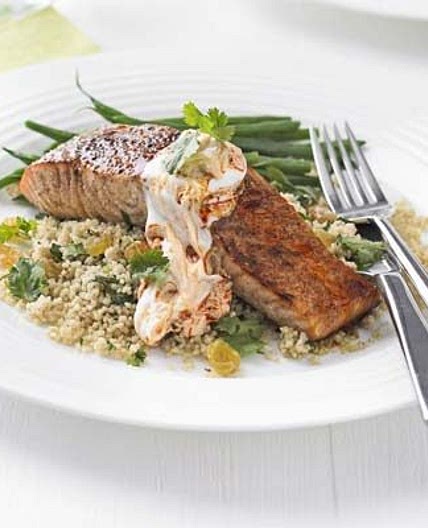 Cinnamon rubbed salmon with couscous & harissa yogurt
