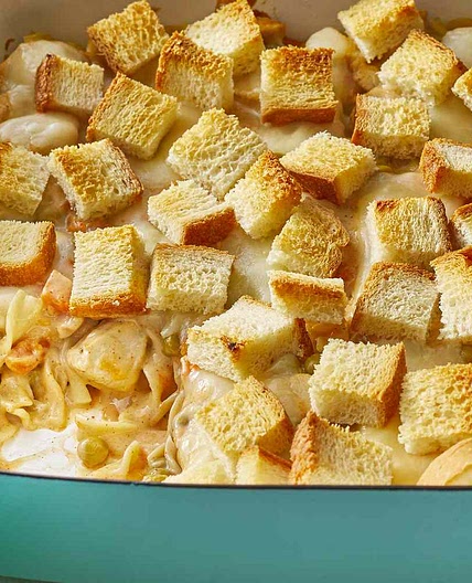 Cheap Chicken Noodle Casserole