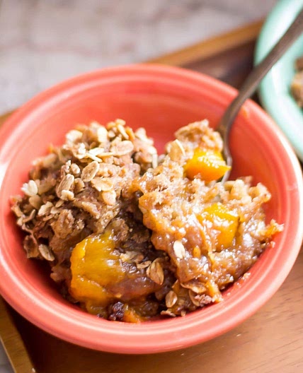Crock Pot Peach Crunch Cake