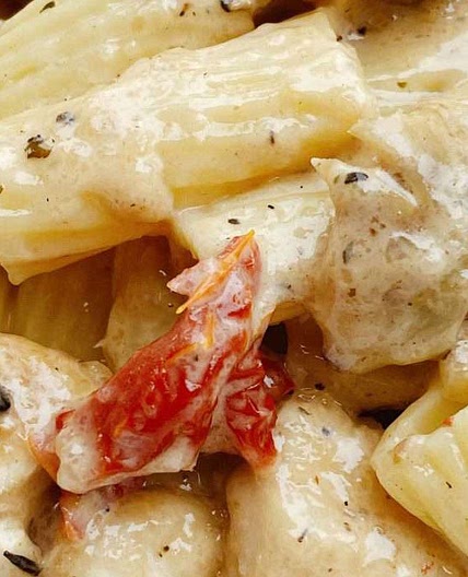 Garlic Chicken Rigatoni