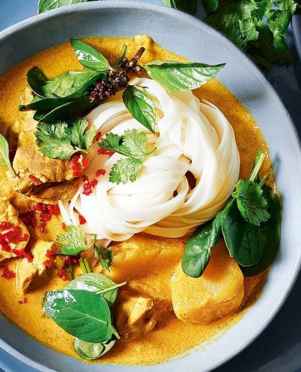 Thai curry noodle soup