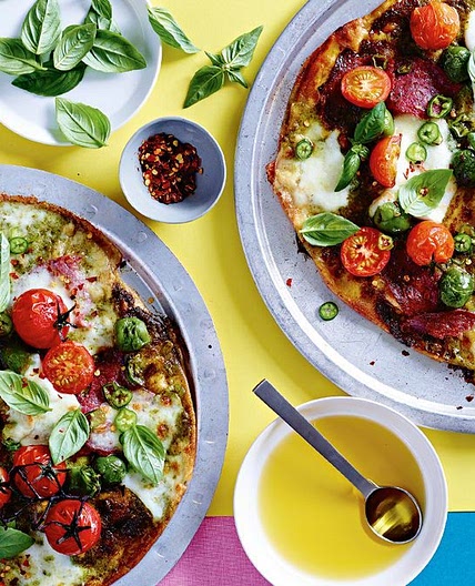 Quick tomato and salami pizzas