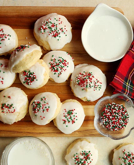 Anginetti (Italian Lemon Drop Cookies)