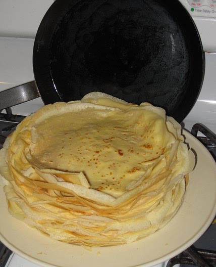Hungarian Palacsinta (Crepes)