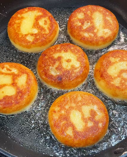 Potato Cheese Pancakes (Korean Style)