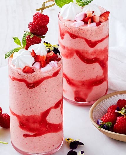 Eton mess cocktail recipe