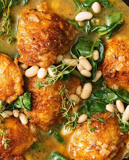 One-pan chicken with spinach and white beans