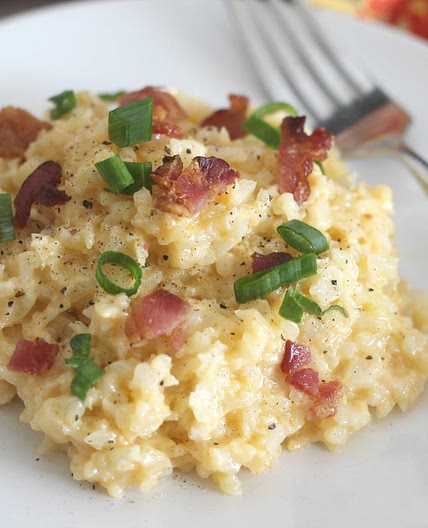 Cheesy Cheddar Cauliflower Rice