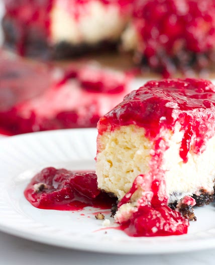 Strawberry Cheesecake with Oreo Crust
