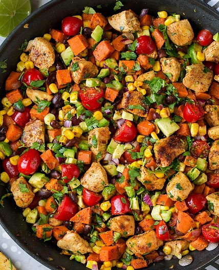 Mexican Honey-Lime Chicken and Veggie Skillet Recipe