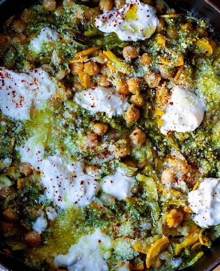 Braised Chickpeas with Zucchini and Pesto