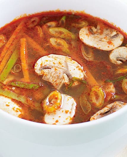 Hot and sour vegetable soup