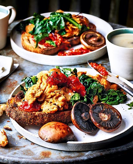 Vegan ‘scrambled eggs’ with mushrooms and greens