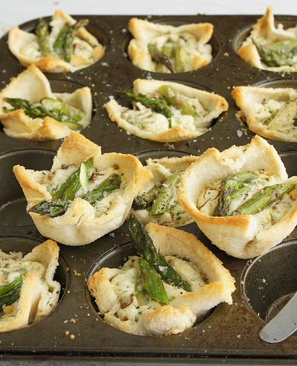 Asparagus Bread Cases Recipe