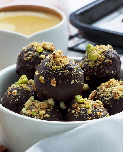 Dark Chocolate Almond Bites